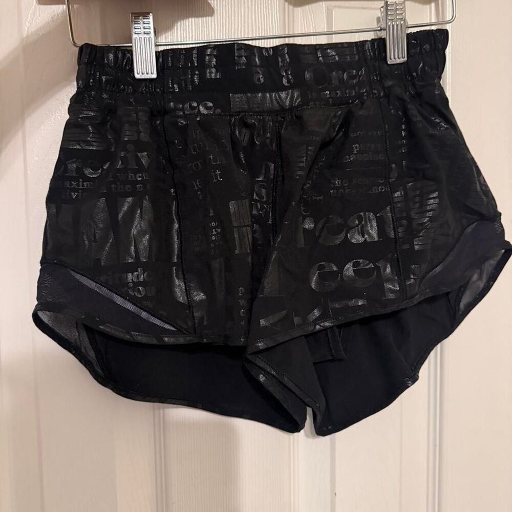 Lululemon Hotty Hot Manifesto